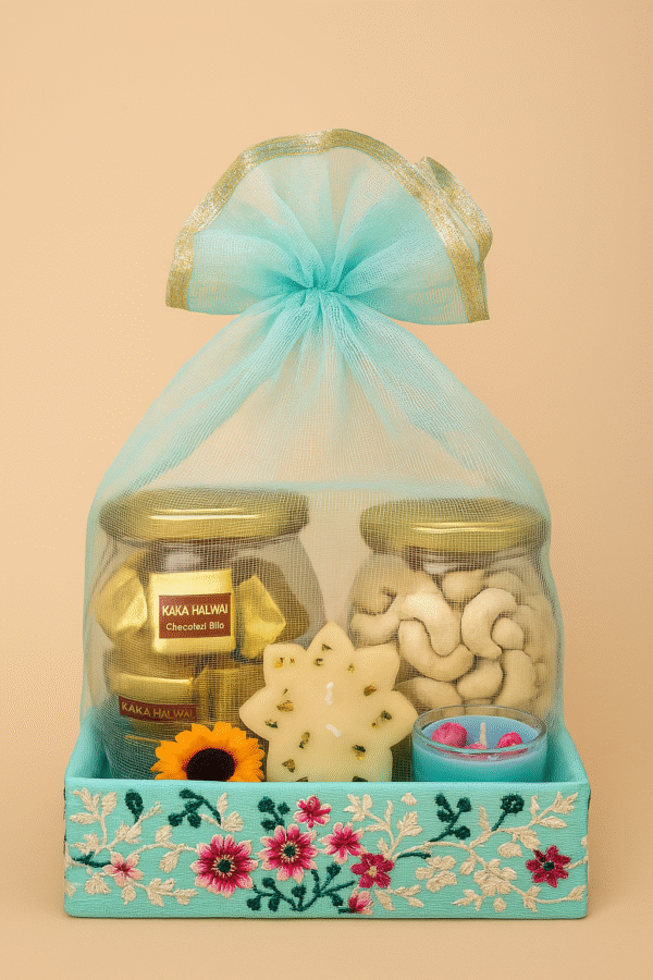 Tanishi Luxury Candles & Kaju Bites Set Gift Hamper– Option A
